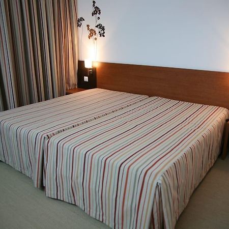 Hotel Flora - مونتي ريال المظهر الخارجي الصورة